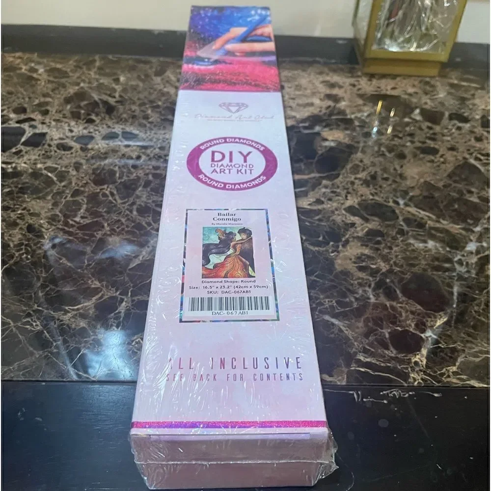 Bailar Conmigo Mandie Manzano Diamond Art Club Diamond Painting kit!